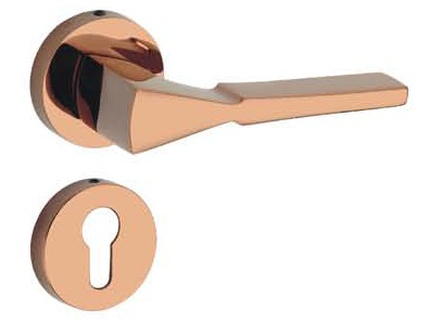 Brass Lever On Rose Handle – SILK